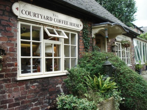 i-courtyard-cafe